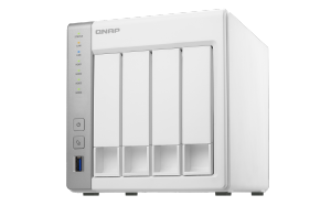Сетевое хранилище Qnap D4 
