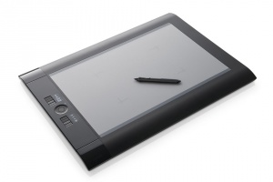 Планшет Intuos4 XL (Extra Large) CAD (PTK-1240-C) Планшет Intuos4 XL (Extra Large) CAD (PTK-1240-C)